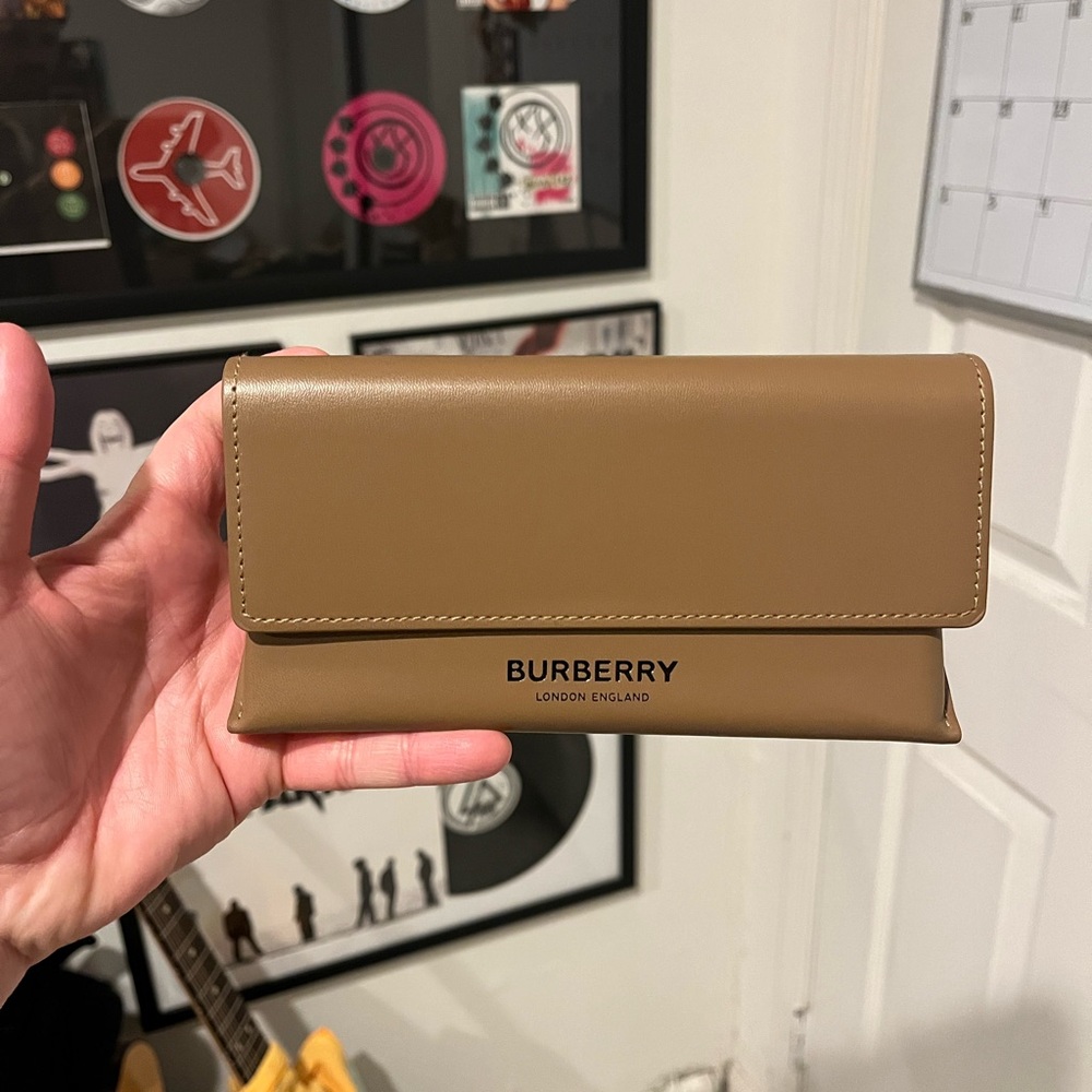 Burberry Black and Gold Sunglasses - Picture 4 of 4